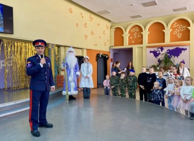 «Казачья Ёлка» окутала «Юность Волжского» духом традиций!